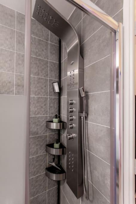 Apartament Forest Chic : Maison San Marina Parmain Zewnętrze zdjęcie