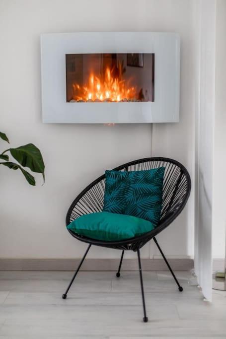 Apartament Forest Chic : Maison San Marina Parmain Zewnętrze zdjęcie