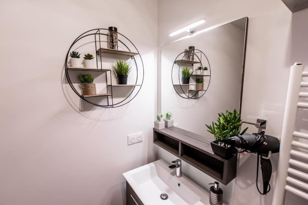 Apartament Forest Chic : Maison San Marina Parmain Zewnętrze zdjęcie