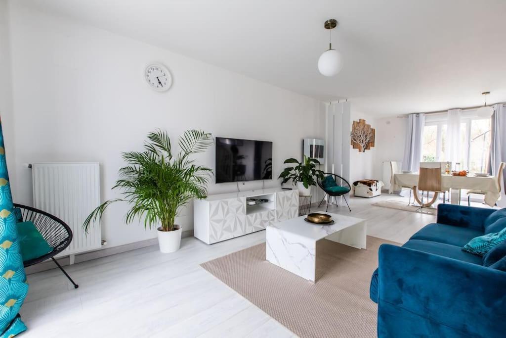 Apartament Forest Chic : Maison San Marina Parmain Zewnętrze zdjęcie